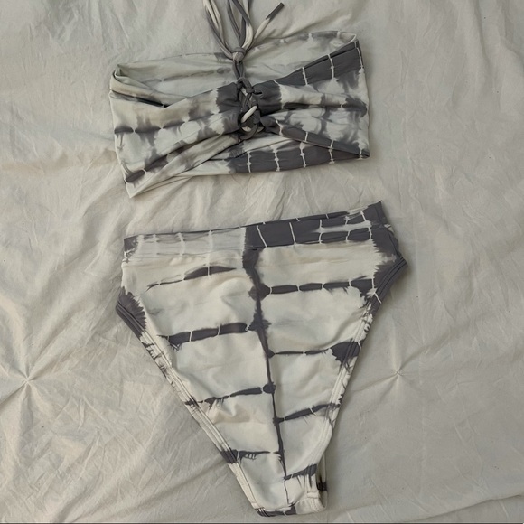 L*Space Tie Dye Bikini - Picture 3 of 7